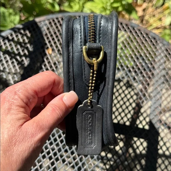 Vintage Coach 9925 Carnival Bag - Picture 9 of 13